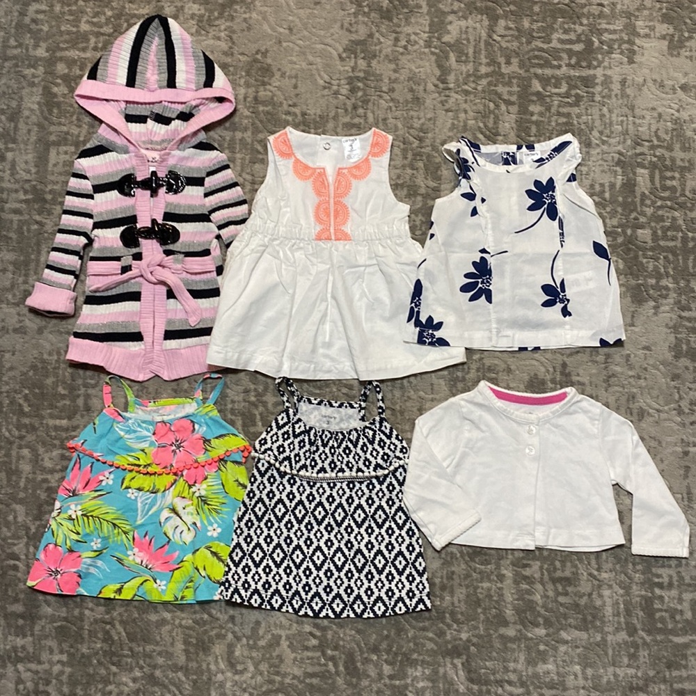 🔥4/20! Bundle of 6 baby girl summer shirts & sweaters. Size 3 months.